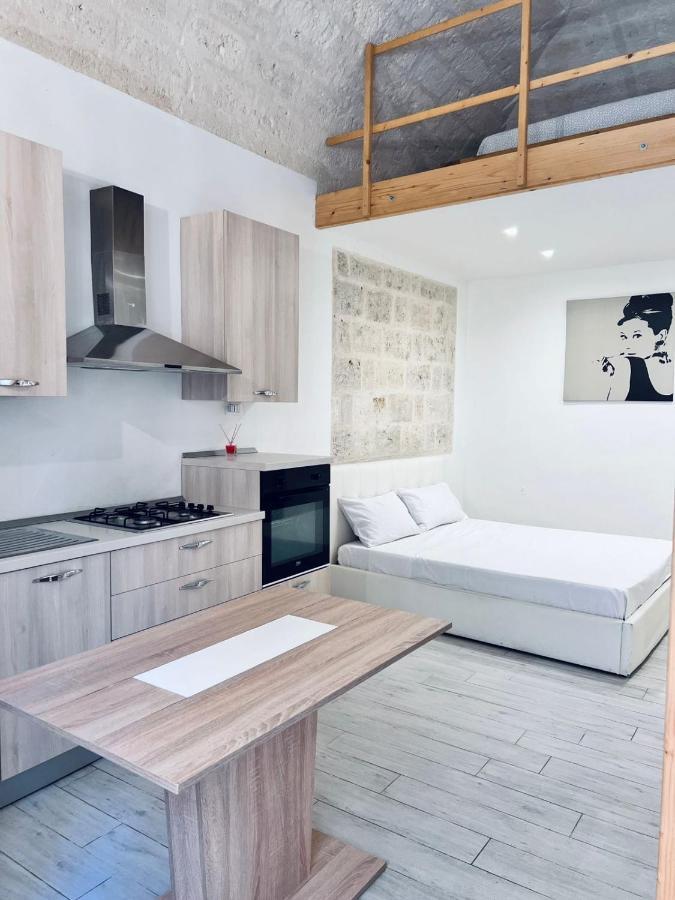 Urban Flat Dante - Timesrl Apartments Bari Exteriér fotografie